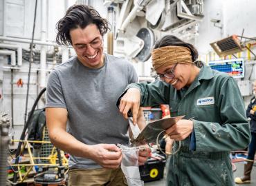 Otiniano and Anna To (UQAM) sub-sampling surface core material.